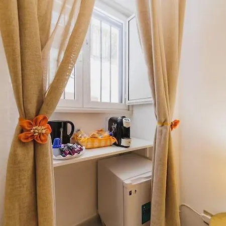 Vallisa 72 - Centro Storico Tatil Evi